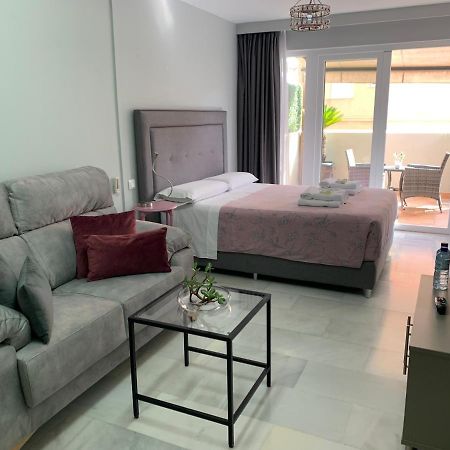 Kentia Rooms Málaga Esterno foto