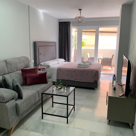 Kentia Rooms Málaga Esterno foto